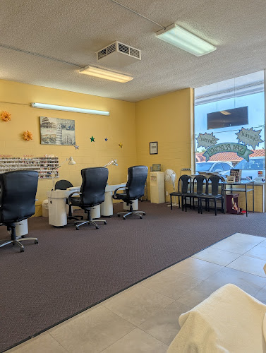 Simply Nails and Spa
