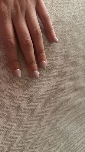 Sister Nails