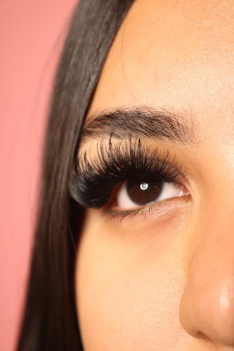 Sky One Eleven (beauty salon)