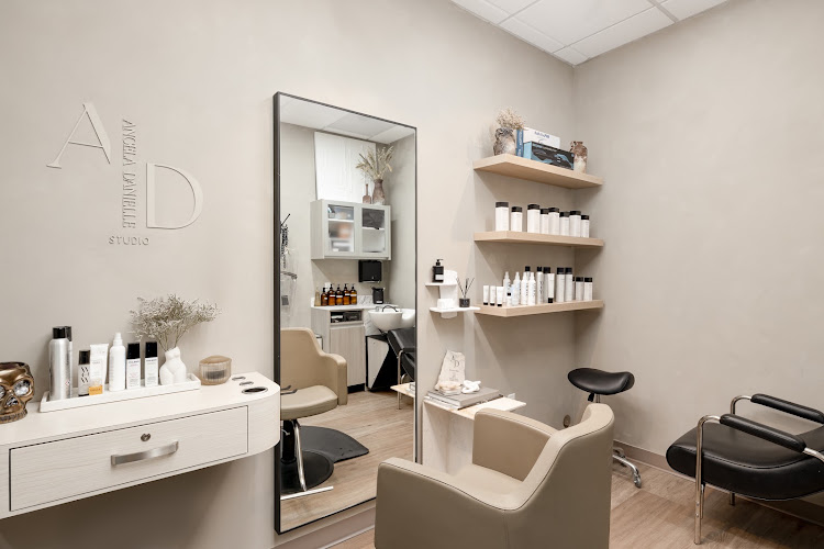 Sola Salons
