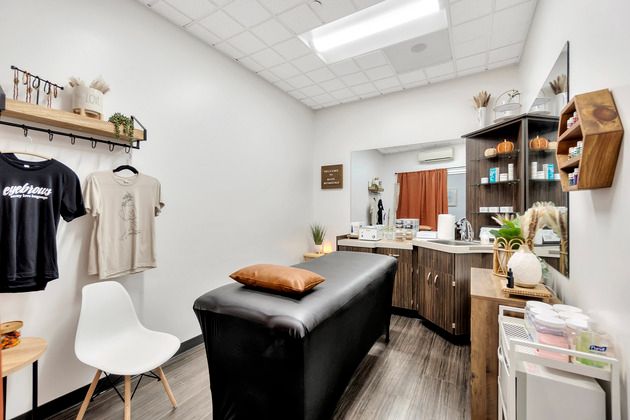 Sola Salons