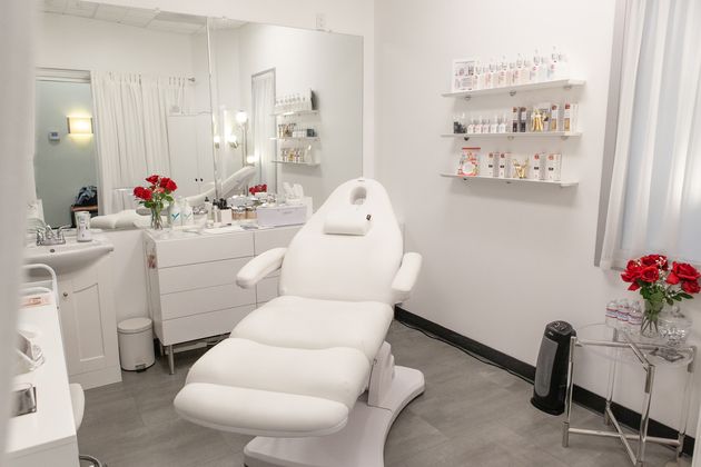 Sola Salons