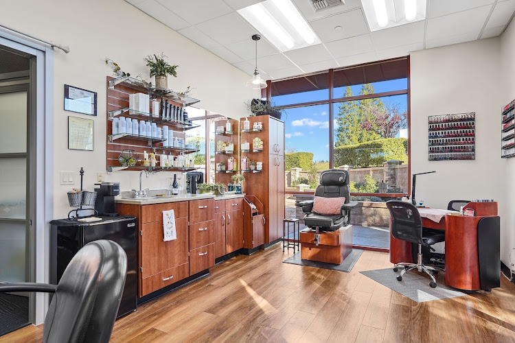 Sola Salons, nail salon in Rocklin, California