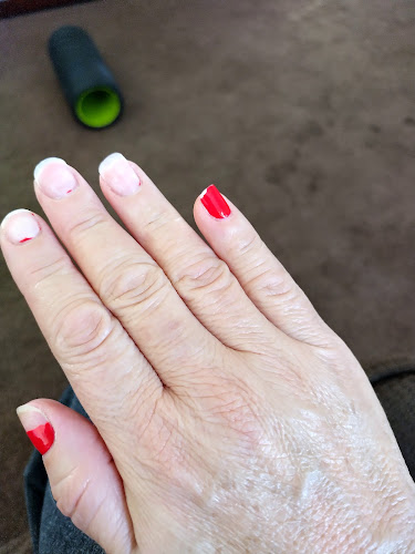 Spa Nails