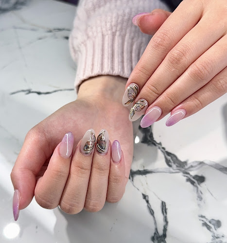 Spectrum Nails Spa