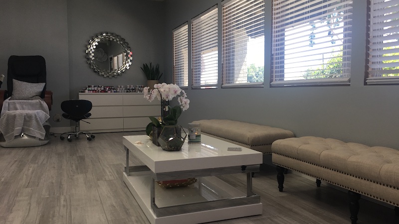 ST Nail Lounge