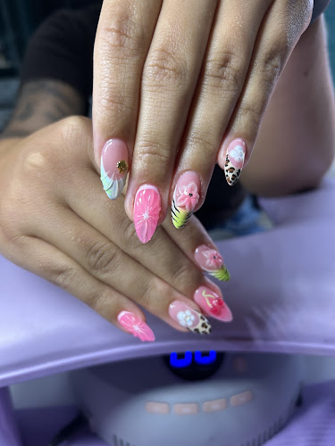 Stardust Nails, nail salon in Oceanside, California
