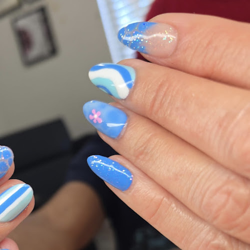 StayOnShinay, nail salon in Westchester, California