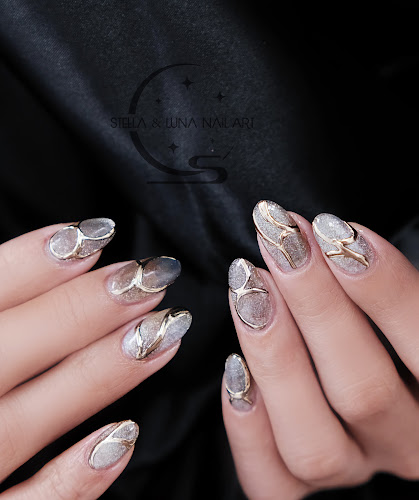 Stella & Luna Nail Art