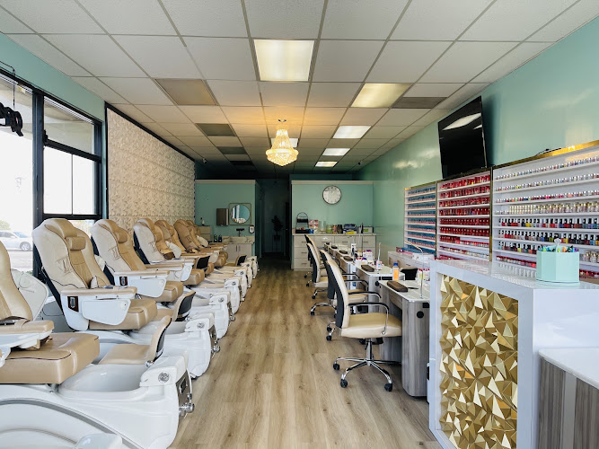 Stella Nails & Spa