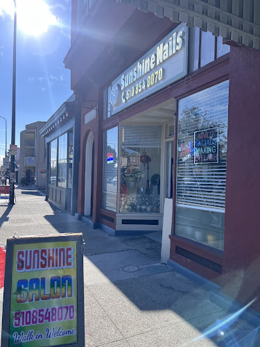 Sunshine Nails Salon, nail salon in Berkeley, California