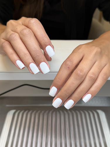 SVITNAIL — Clean & Modern Nails in La Jolla