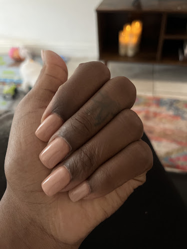 T & T Nails