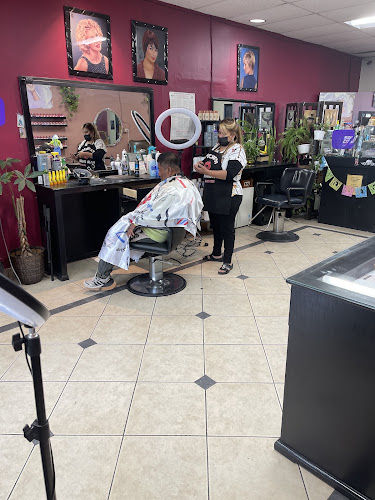 Tanchitos Hair Nail Salon