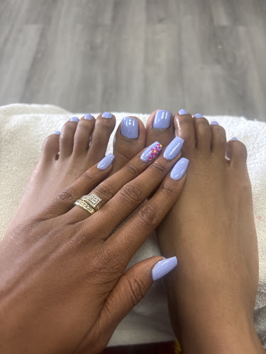 The Luxe Nails & Spa