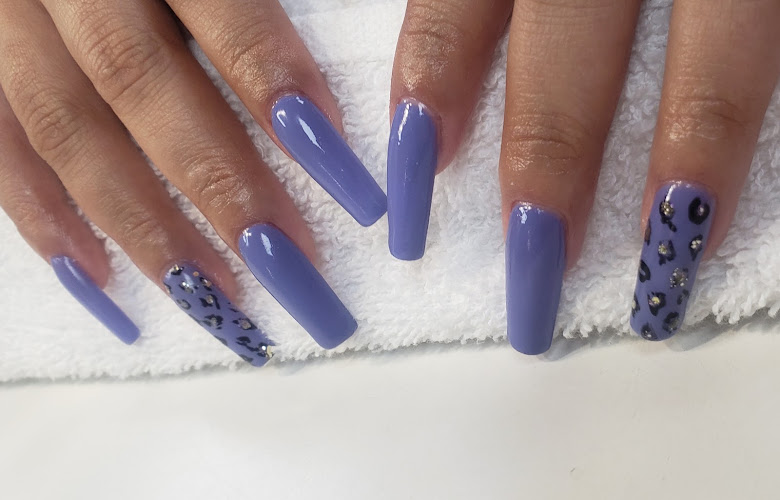 The Nail Lounge