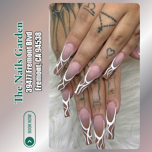 The Nails Garden