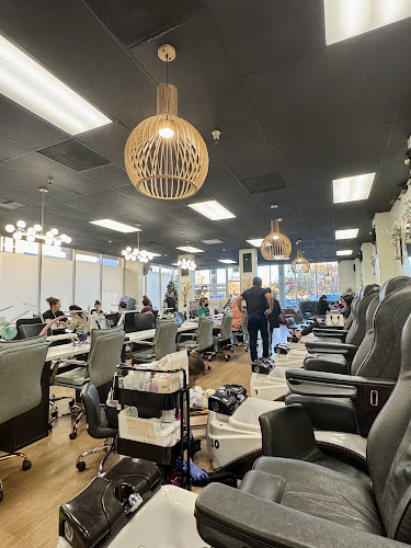 The Valley Nail Bar