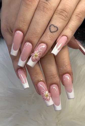 THT Nail Salon La Habra CA, nail salon in La Habra, California