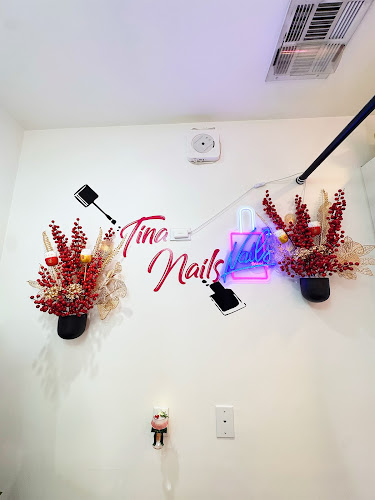 Tina Nails & Spa
