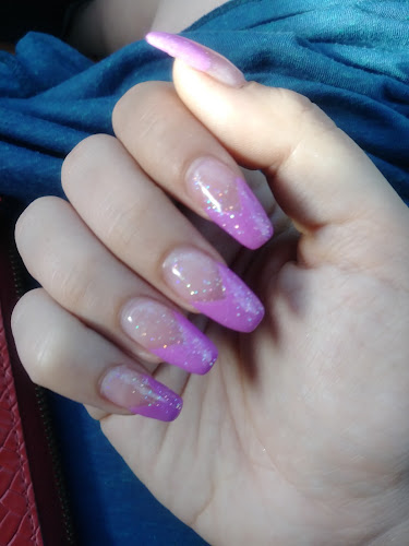 Tip Top Nails