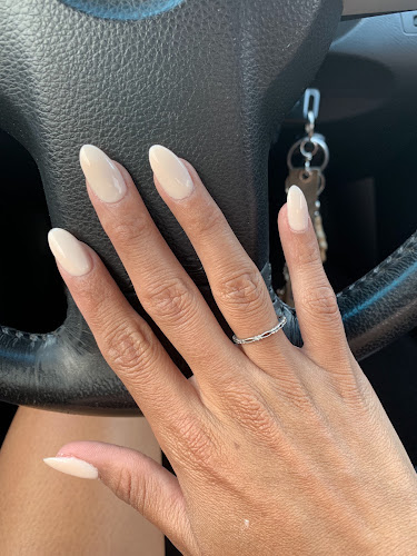 TNT Hair & Nail