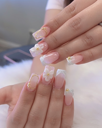 Top Coat Nail Bar