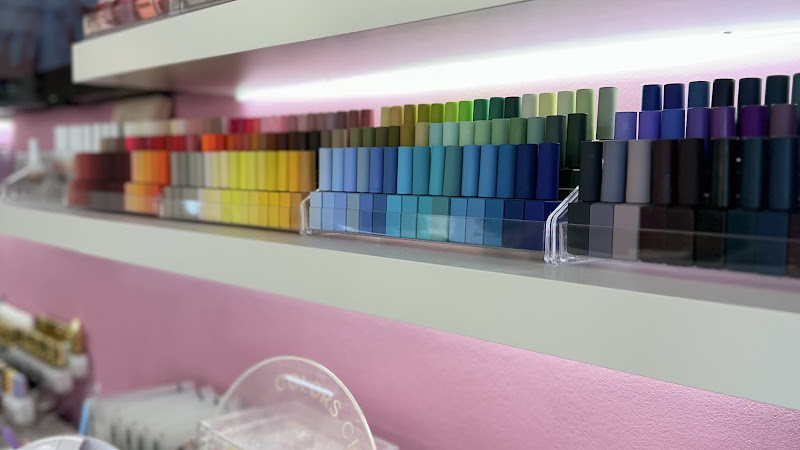 Top Coat Nail Bar