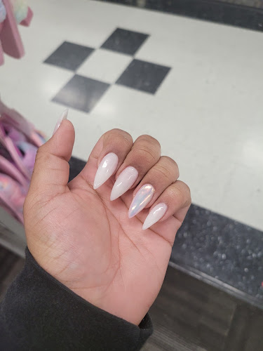 Top Service Nails