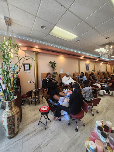 Top Star Nails & Spa