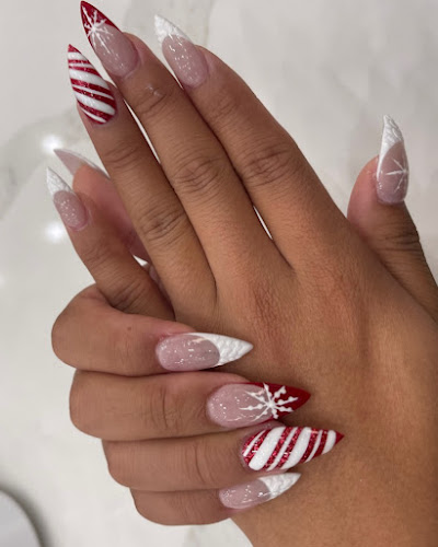Topline Nails & Lashes Microblading