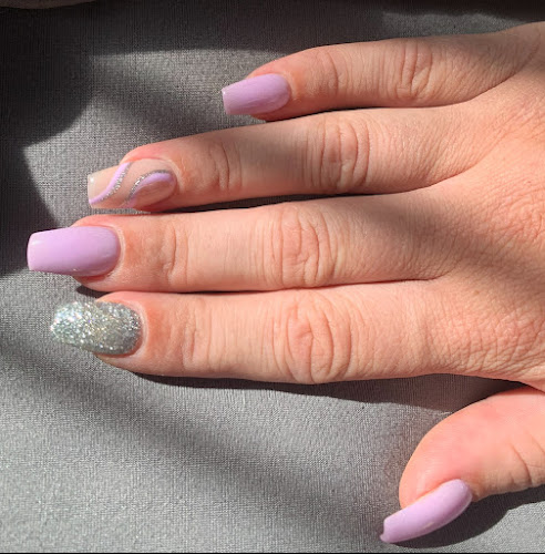 Tropical Nails & Spa