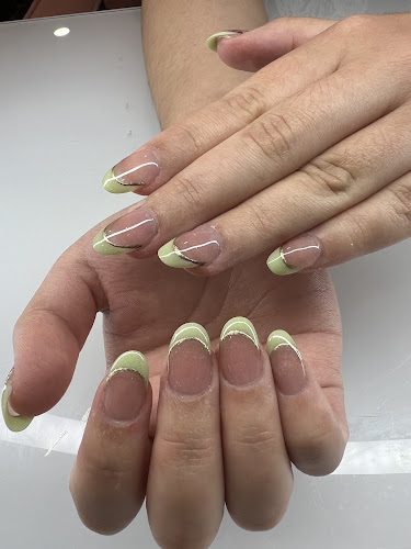Ugly Nails