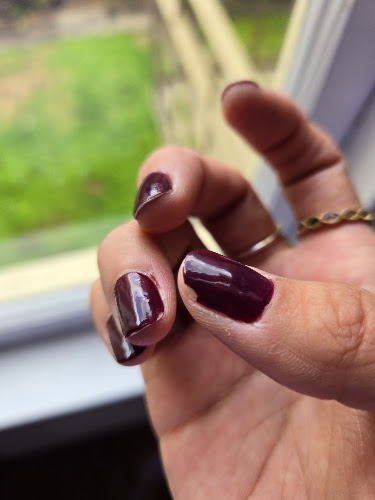 Union Nails