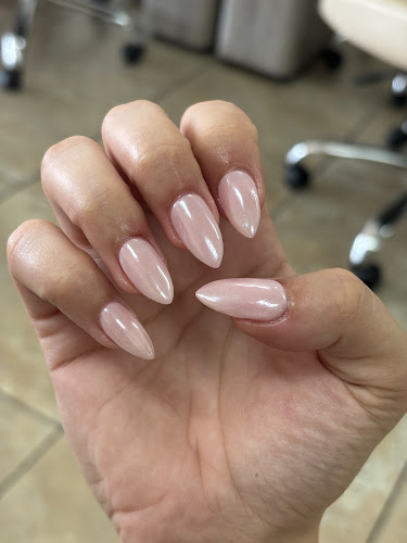 Utopia Nail Spa