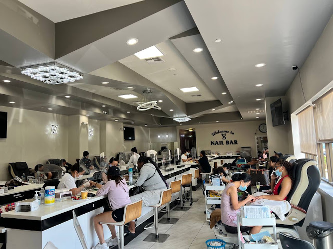 Vernis Sage Nail Bar Long Beach