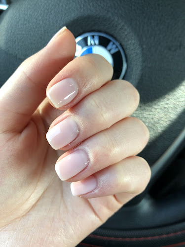 Vibe Nail Bar