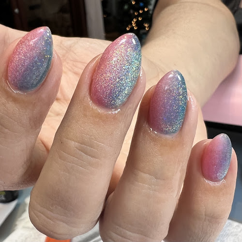 Vivid Nail Salon