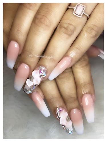 Vivid Nails & Beauty Bar