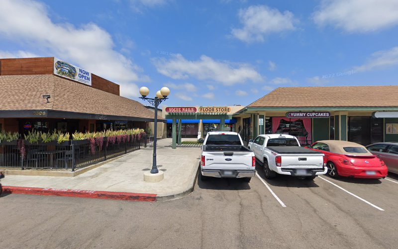 Vogue Nails, nail salon in Encinitas, California