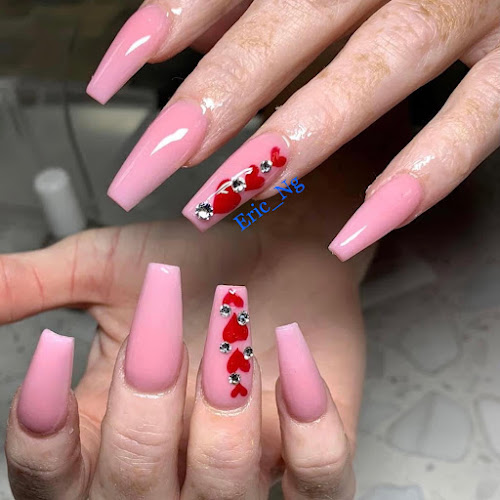 Y nails
