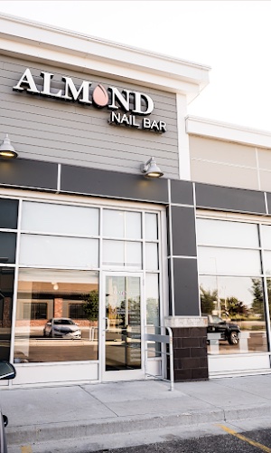 Almond Nail Bar – Linden Ridge