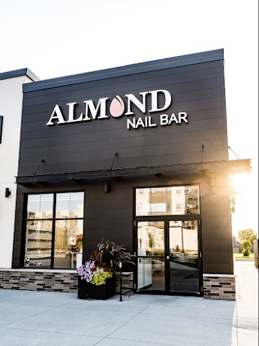 Almond Nail Bar