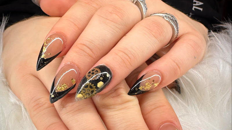 COCO NAILS SPA & LASHES