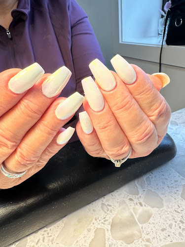 Fantasy Nails