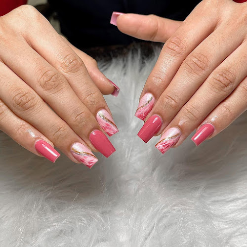 Gentle Nails by Royal Nails