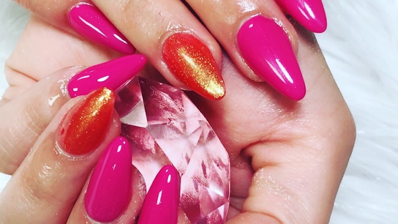 J & S Diamond Nails