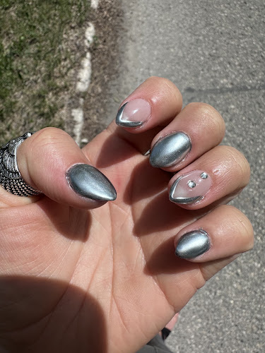 Nails beauty studio LAK