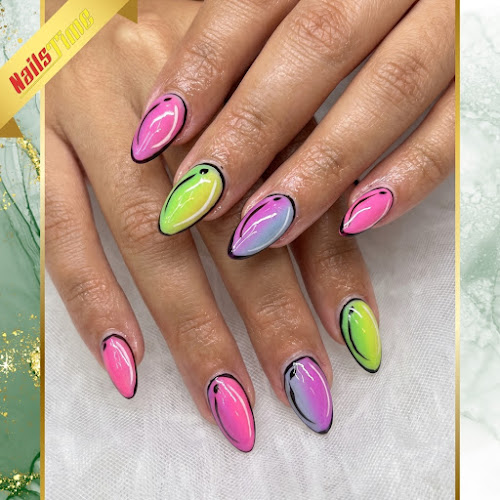 Nails Time