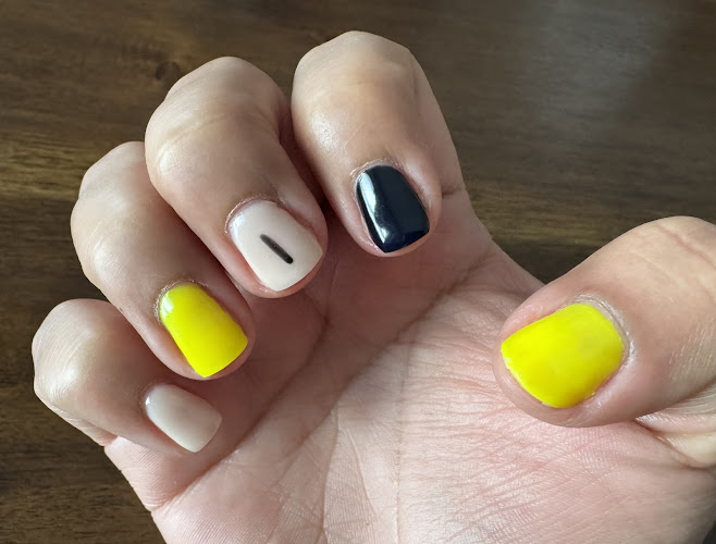 Nancy's Nails - Brandon